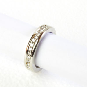 Platin Ring mit 13 Brillanten