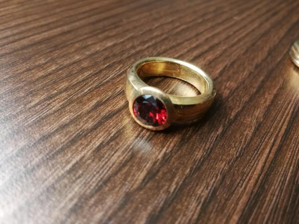Rubin Ring, Gold – Bild 3