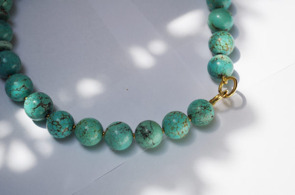 Türkis Collier 2 (Kugeln und Scheiben) mit einem Goldelement – Bild 3