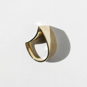 Goldener Designer Ring